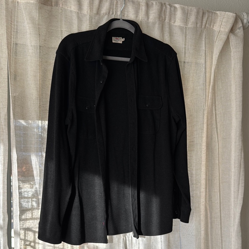 Faherty Black/ Dark Navy Button-Up Shirt Shacket Large